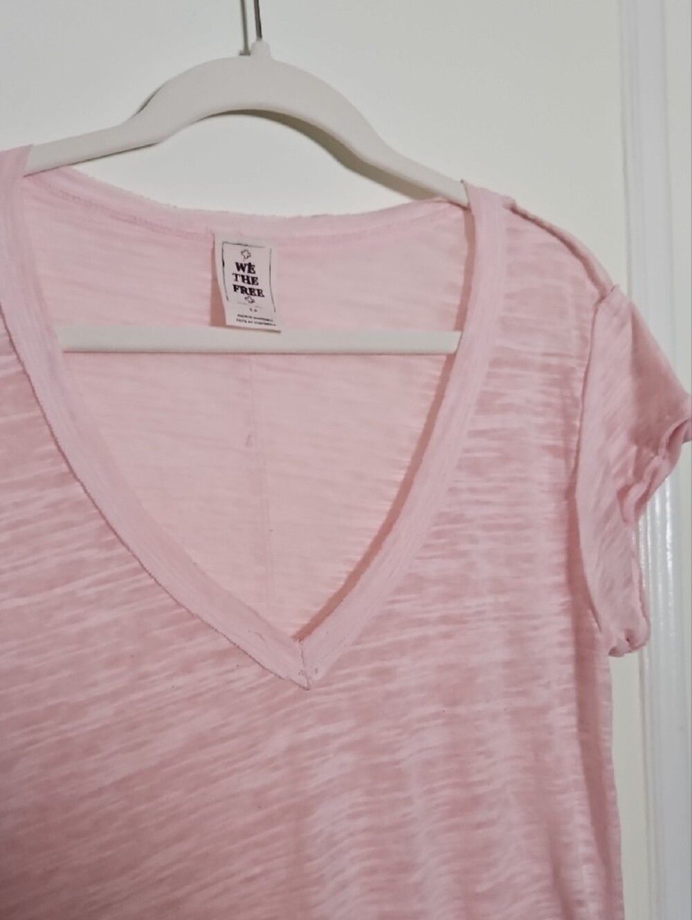 We The Free Soft Pink V-Neck Short Sleeve Tee - Picture 2 of 6